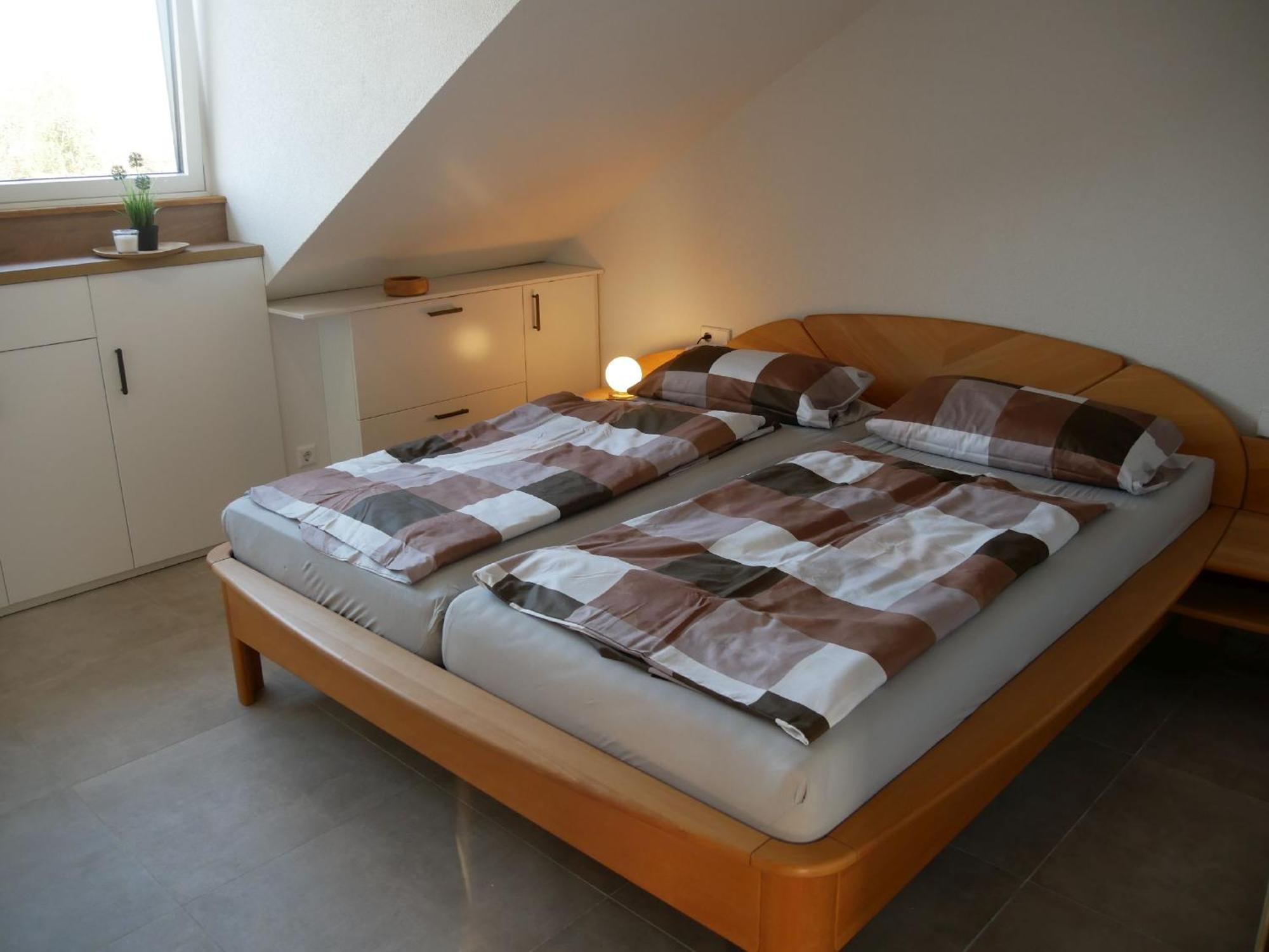 Ferienwohnung Haus Maria Wäschenbeuren エクステリア 写真